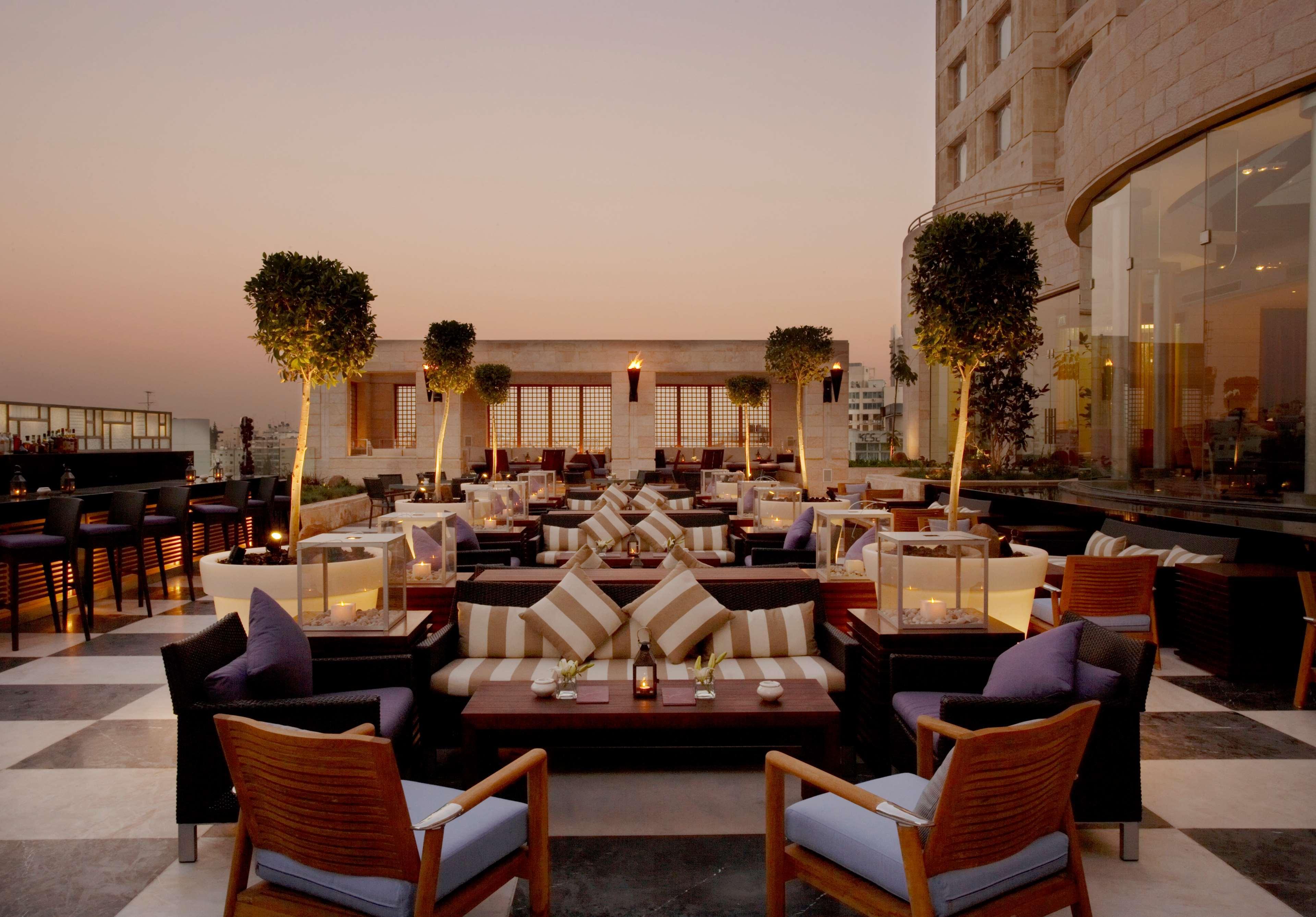 Grand Hyatt Amman Hotel Exterior foto The Bar
